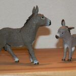 Jouets ânes gris scheich 2 figurines très réalistes représentant une ânesse et son ânon